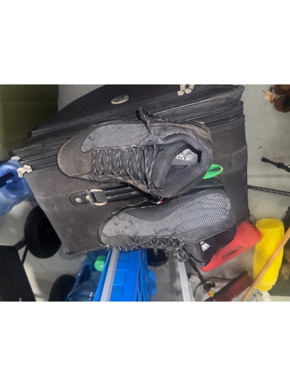Authentic Jordan 13 size 9